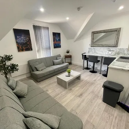 Apartment Osborne Luxury Hot Tub And Jacuzzi Blackpool