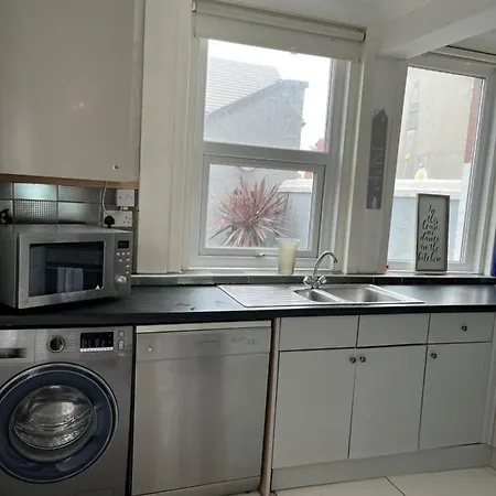 Holiday home Robin's Nest In 2022 With A Luxury Feel! Blackpool