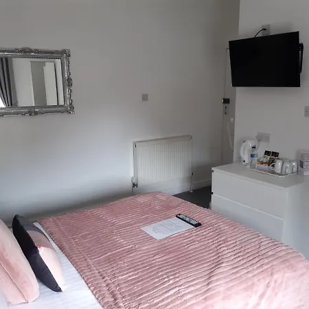 Bed & Breakfast Manchester House 3*