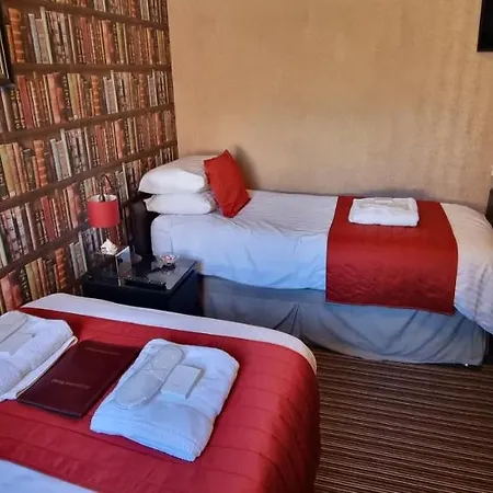 Newholme 2* Blackpool