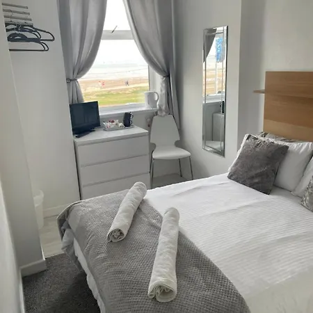 Hotel Sandford Promenade Blackpool