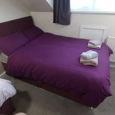 Shaftesbury 3*