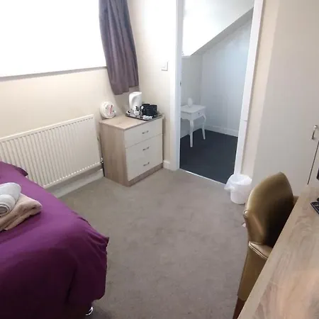 Shaftesbury 3* Blackpool