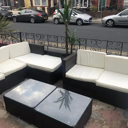 Guest house Leecliff Blackpool