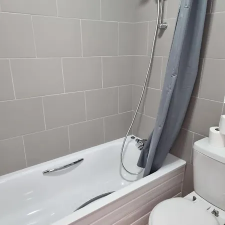 Langley House Hotel 4*