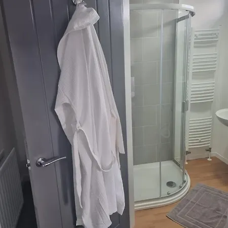 Langley House Hotel 4*