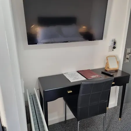 Hotel Langley House 4*