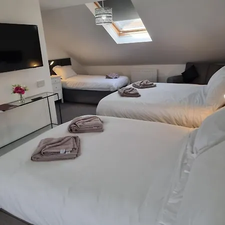 Langley House 4*