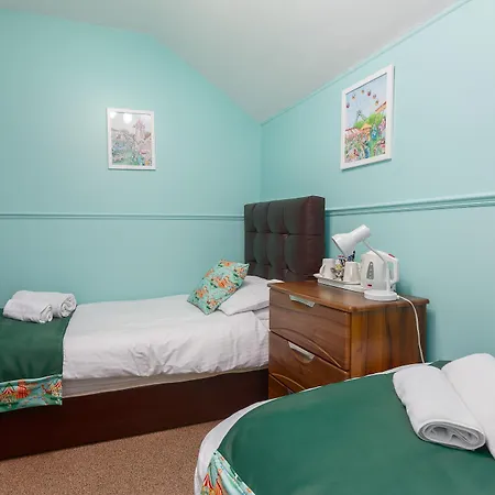 Bed & Breakfast The Almeria Blackpool