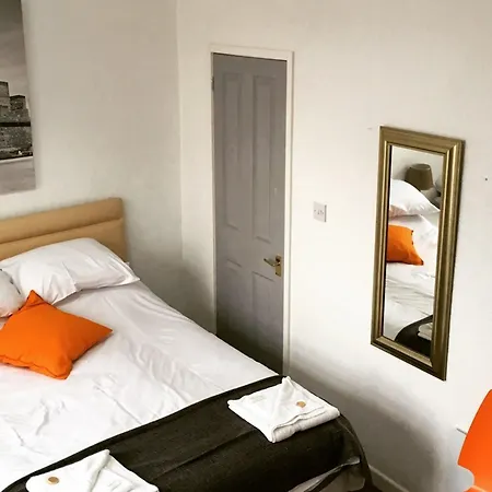 Sandford Promenade 3*