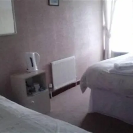 Roselea - St Chads Hotel 2*