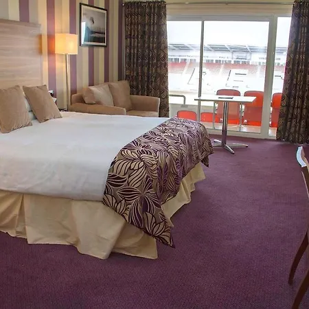 Football Club Stadium Hotel, A Member Of Radisson Individuals 酒店