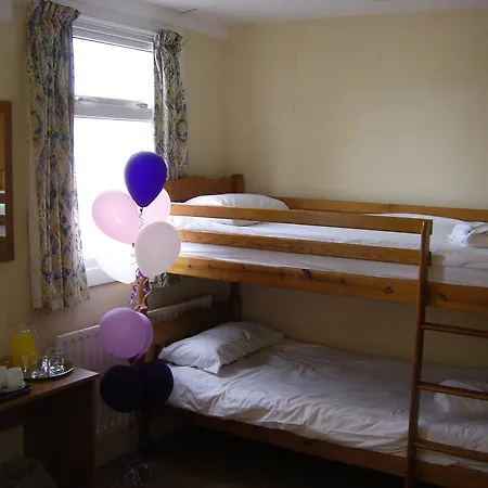 The Waldorf - Near Pleasure & Sandcastle Hotel 3*