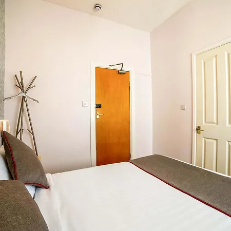Bed & Breakfast Martells Blackpool