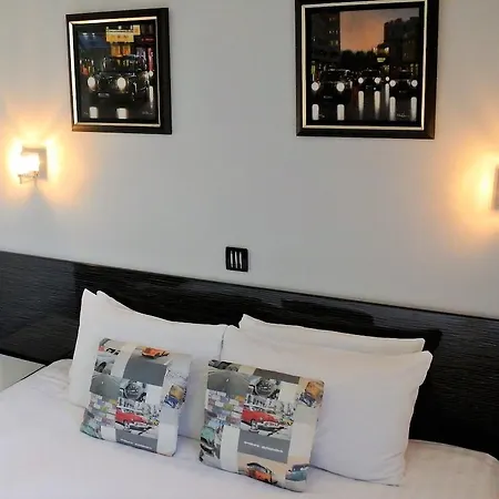 The Bromley 4*