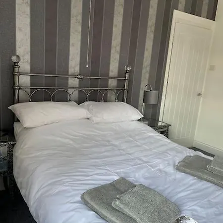 Robin's Nest In 2022 With A Luxury Feel!