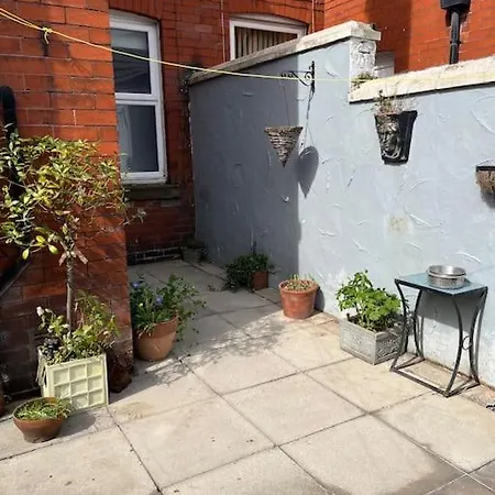 Robin's Nest In 2022 With A Luxury Feel! Holiday home Blackpool