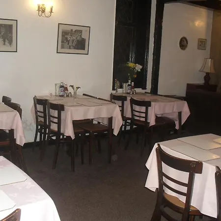 Balmoral 4*