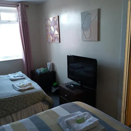 White Bed & Breakfast 3*