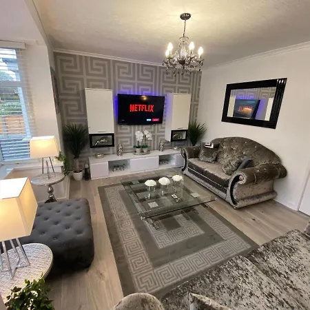 Holiday home New…the Hottub House Pleasure Blackpool