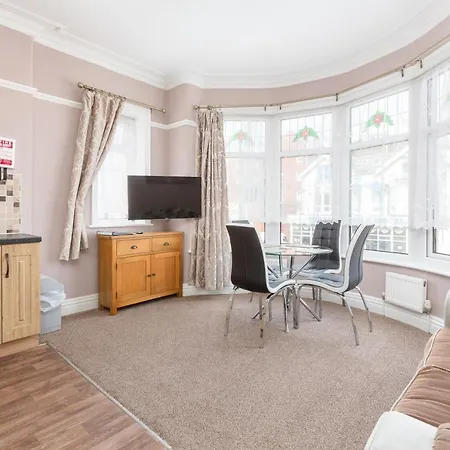 Beachcliffe Apartment Blackpool