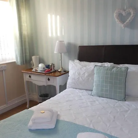 New Bond Bed & Breakfast 3*