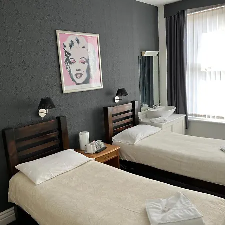 Segantii Hotell 2*