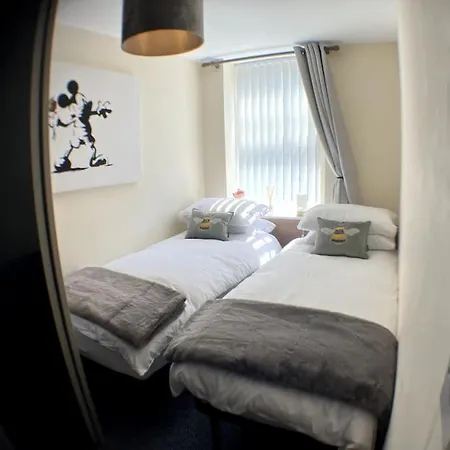 Apartment Winter Gardens North Pier 2 Bed *