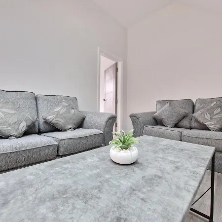 Dysa Waterloo Apartment