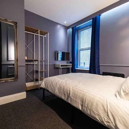 Luxury By Sasco Apartment *