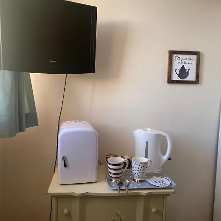 The Hurstmere Pensión 3*