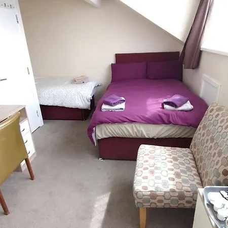 Shaftesbury Guest house 3*