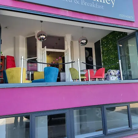 The Bromley 4*