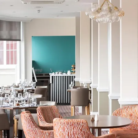 Western Carlton Hotell