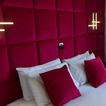 The Bromley 4*