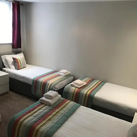 The Georgian Hollies 3*