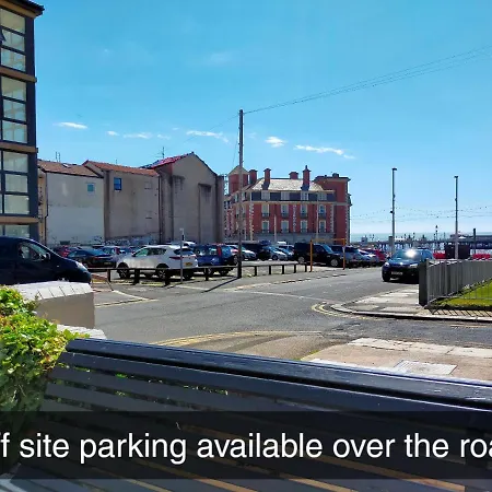 Babylon 5* Blackpool
