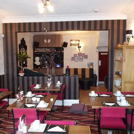Delamere Bed & Breakfast