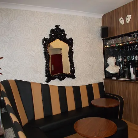 Delamere Bed & Breakfast Blackpool