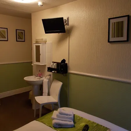 Bed & Breakfast Delamere 3*