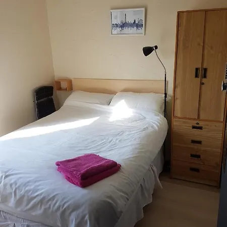 Leecliff Guest house