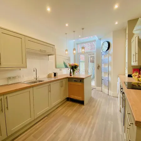 Relax Holiday home Blackpool