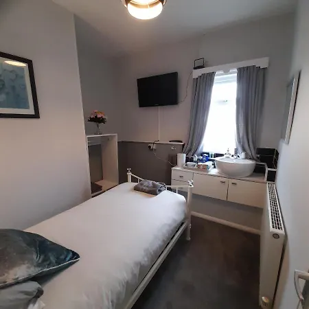 Merginn Guest house *