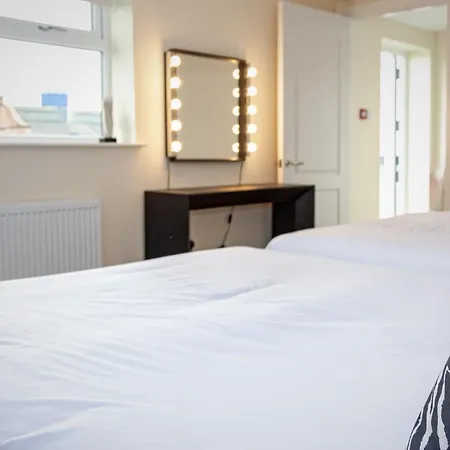 Mode Winter Gardens Apartment Blackpool