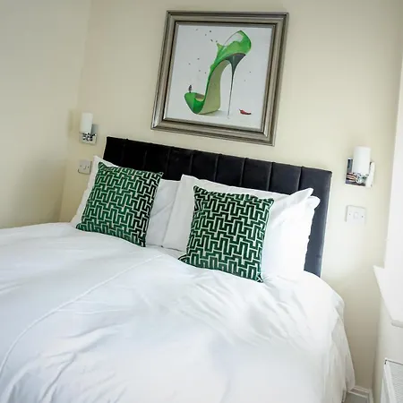 Mode Winter Gardens Apartment Blackpool