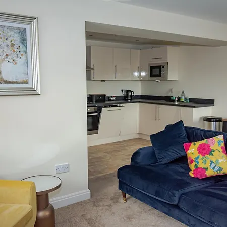 Mode Winter Gardens Apartment Blackpool