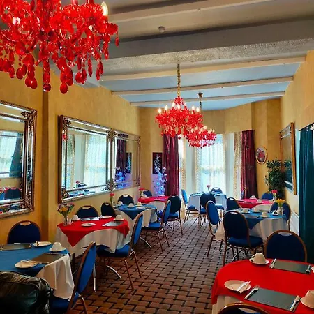 Babylon Hotel 5*