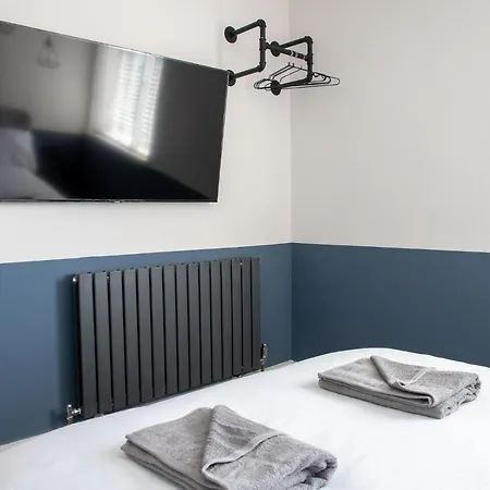 Withnell - Six Apartment *