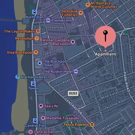 Apartamento Safari Apartment, Free Parking, 10min Walk To Tower, Sleeps 12