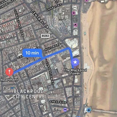 Safari Apartment, Free Parking, 10min Walk To Tower, Sleeps 12 Apartamento